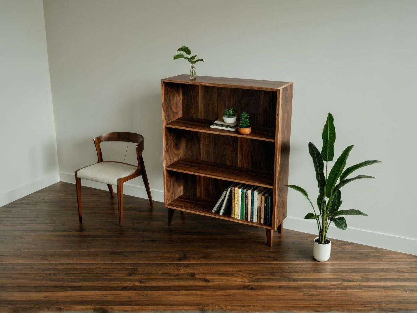 The Bodø - Bibliotheque en noyer noir - Commande personnalisé pour Patrice