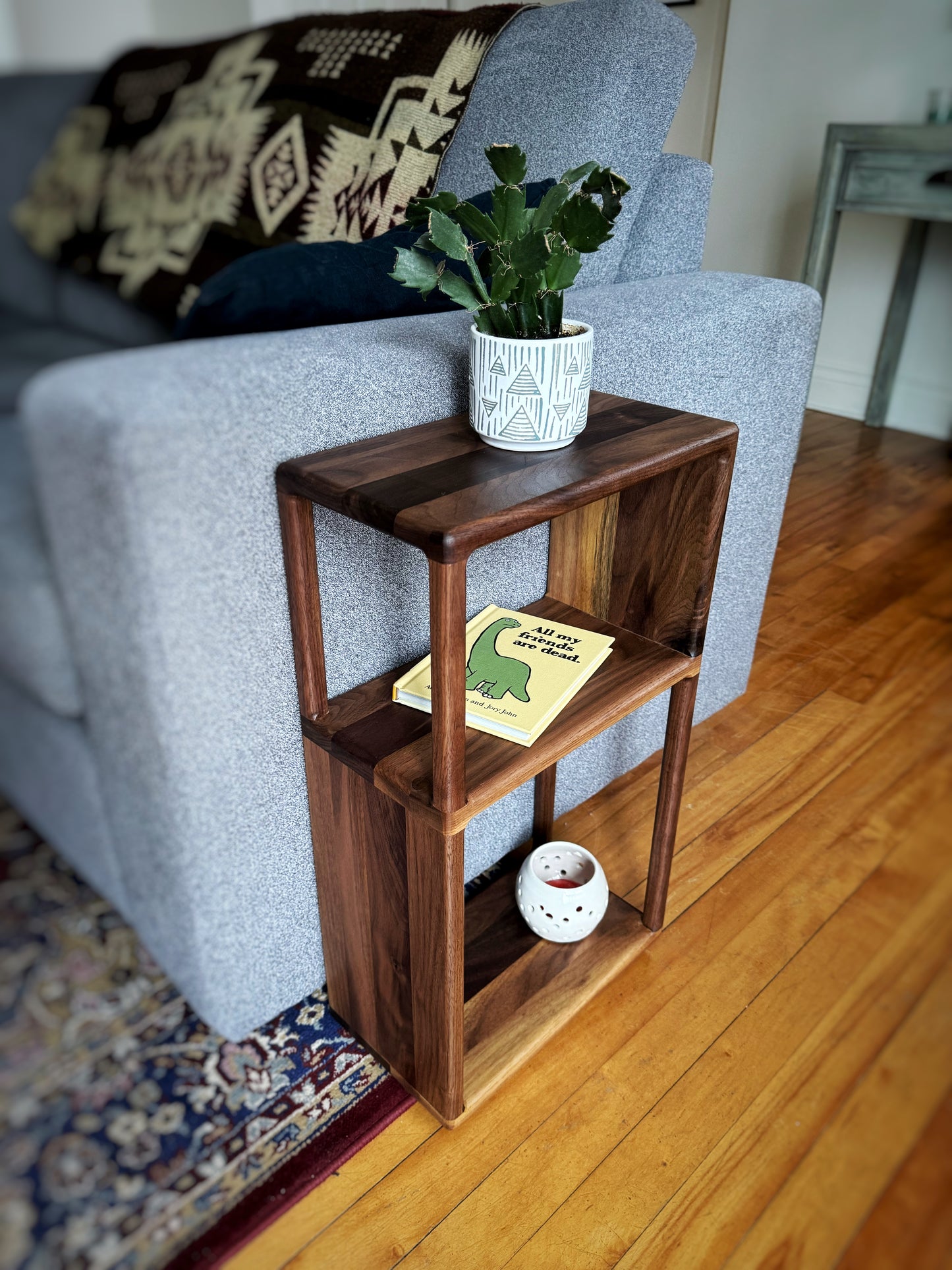 Luxe - Noyer noir - Table d'appoint du milieu du siècle